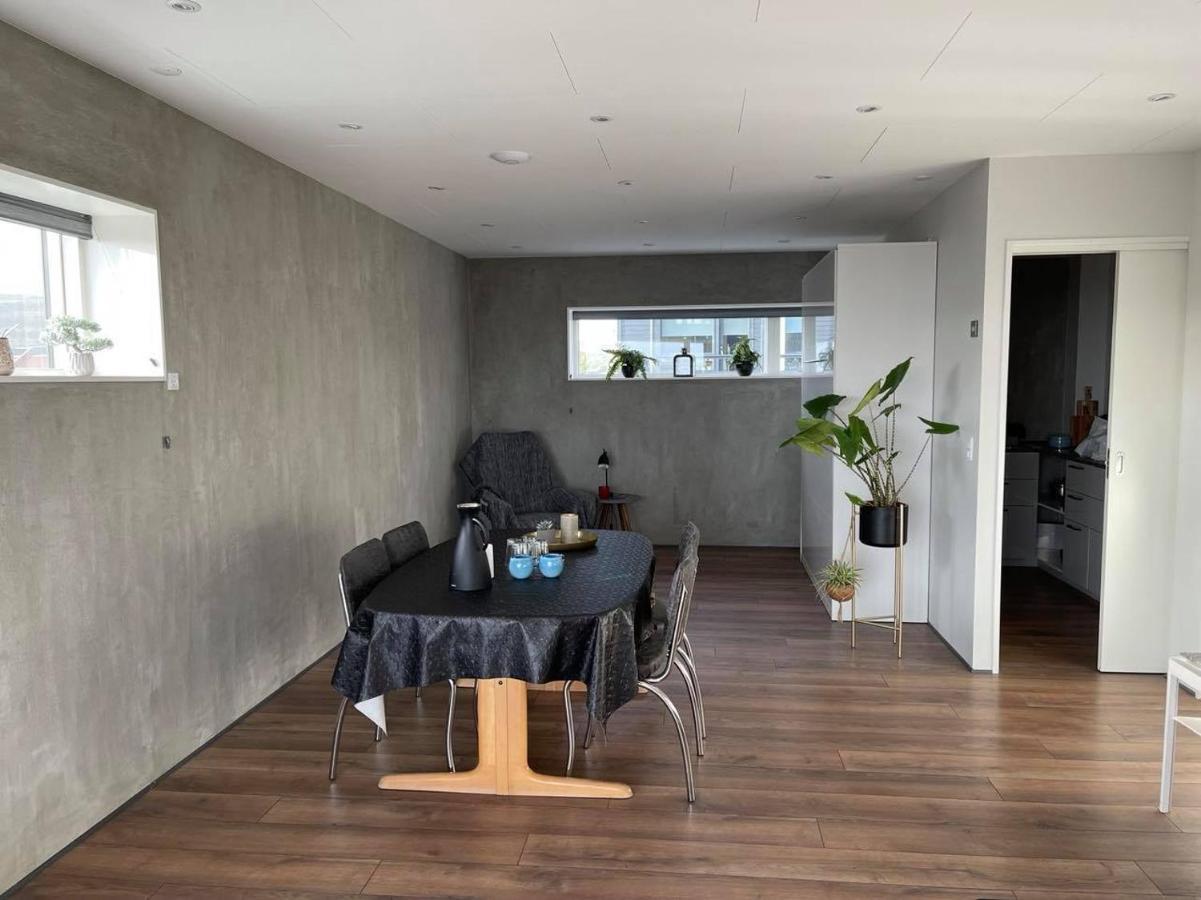 Modern Apartment With City & Oceanside View Tórshavn Exterior foto